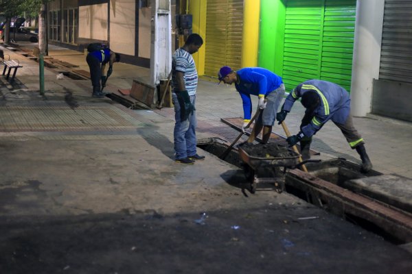 Prefeitura faz limpeza de galerias e ruas no Centro de Santarém