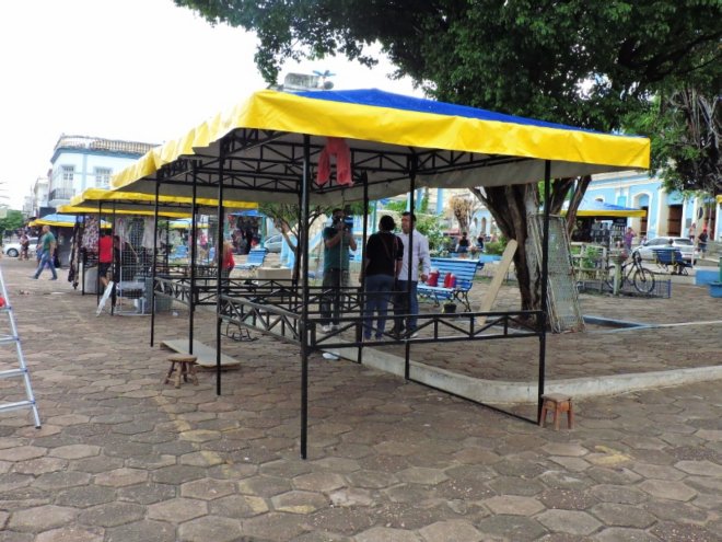 Barracas de vendedores ambulantes são padronizadas