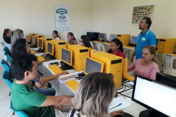 Servidores da rede municipal recebem formação em software livre e ferramentas de escritório