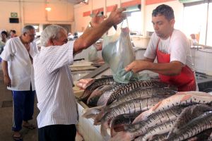 Permissionários de mercados e feiras tem até hoje para quitar dívidas com 90% de desconto