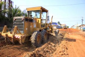 Ruas do Aeroporto Velho passam por serviços de infraestrutura