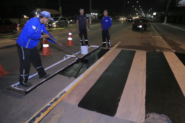 Equipamento de pintura de sinalização de vias começa a ser utilizado em Santarém