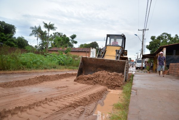 Equipes da Prefeitura trabalham para minimizar efeitos da chuva