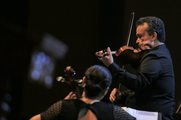 Concerto "Mozart/Vivaldi" leva centenas de pessoas a ouvir musicalidade erudita