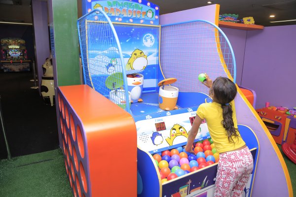 Emoção e alegria marcam primeira visita de crianças indígenas em Play Park no Shopping