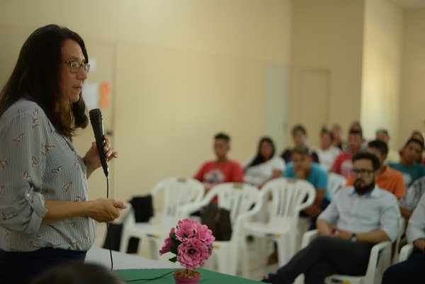 Segunda Jornada de Oportunidade Profissional do Creas inicia com curso de Formação de Barbeiros