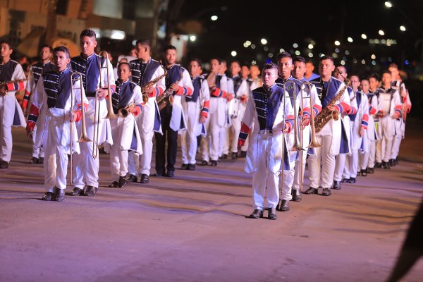 Evolução das Bandas e Fanfarras são destaques na quinta noite de desfiles