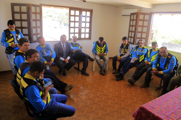 SMT dialoga com mototaxistas após manifestação na manhã de hoje