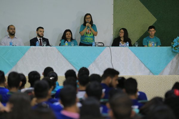 Campanha #FocoNaAprendizagem é lançada com a participação de mais de 200 jovens