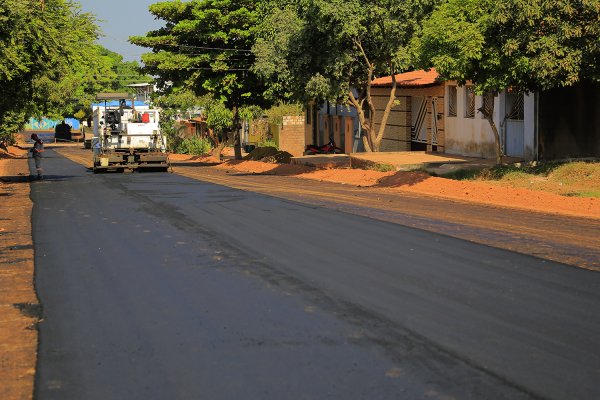 Prefeitura asfalta novo trecho da Avenida Marabá no bairro do Santíssimo