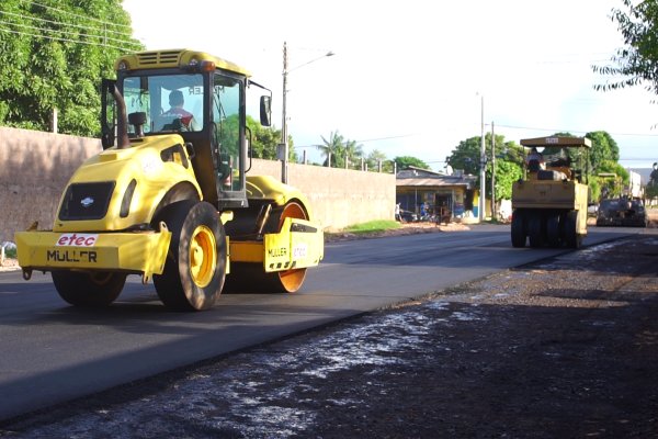 Avenida Humaitá no bairro Interventoria é pavimentada