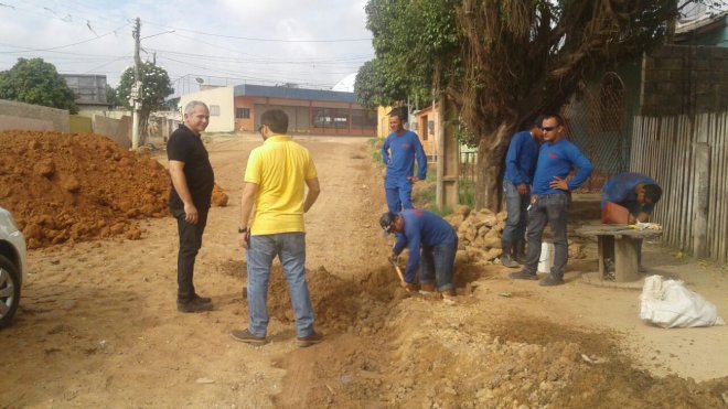 Prefeito visita serviços de infraestrutura em bairros de Santarém