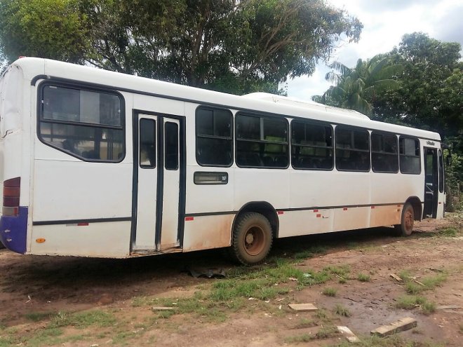 Semed notifica terceirizadas de transporte escolar por irregularidades