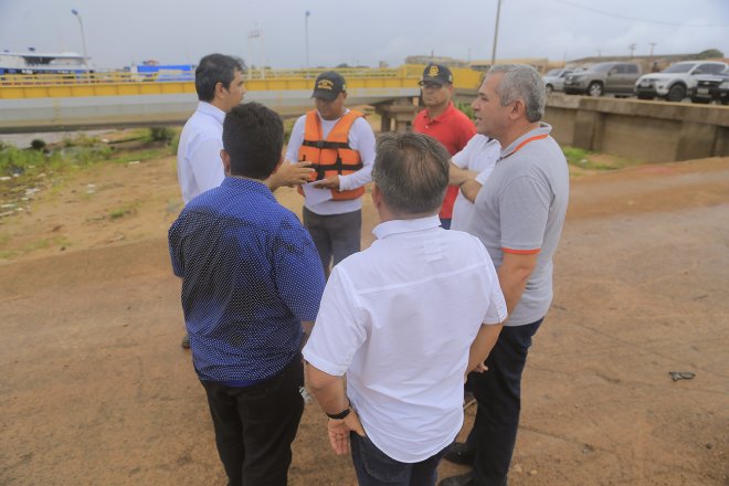 Prefeitura e Dnit vistoriam Terminal de Cargas e Passageiros de Santarém