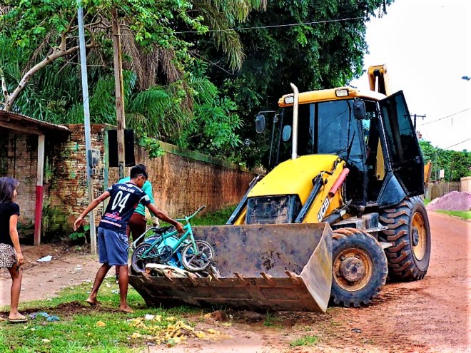 Bairro Mararu recebe Projeto Cidade Limpa