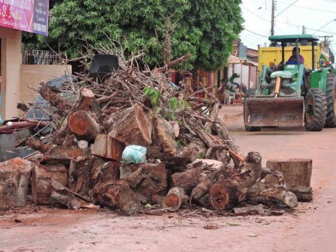 Projeto Cidade Limpa chega ao bairro Santana