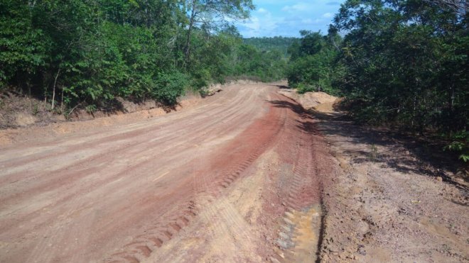 Prefeitura reforça recuperação de pontos críticos em ramais Santarém