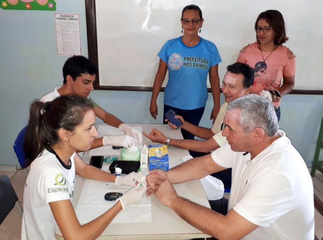 Programa Prefeitura nos Bairros leva diversos serviços aos moradores do Maracanã