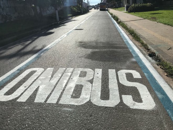 SMT implanta corredor exclusivo para ônibus em trecho da Av. Rui Barbosa