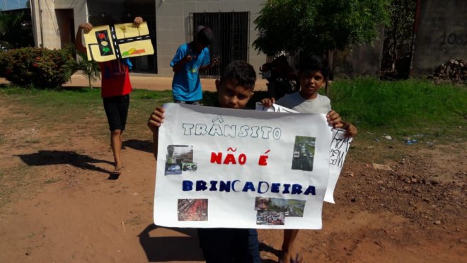 Usuários do Cras Santana participam de atividades da Semana Nacional do Trânsito