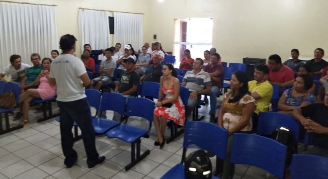 Prefeitura realiza curso de capacitação para manipuladores artesanais de açaí