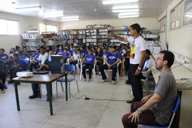 Estudantes recebem intervenções socioambientais para combate às queimadas
