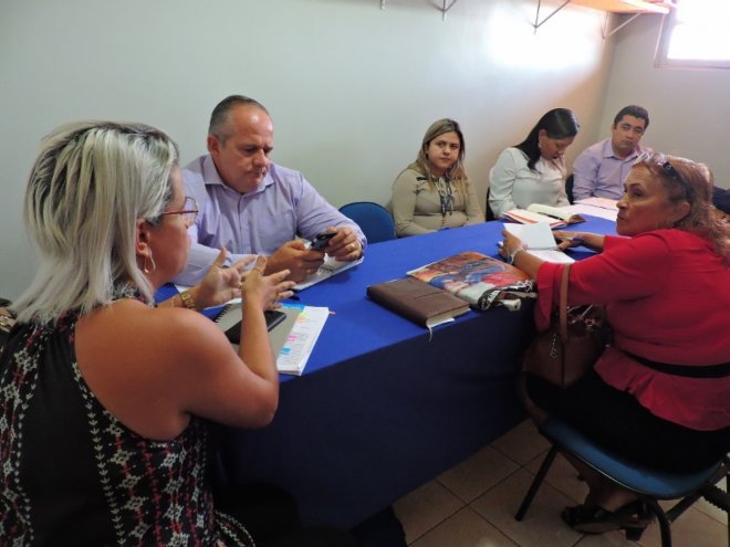 Prefeitura reúne com representantes da Ambave para tratar sobre Cadastro do Residencial Moaçara