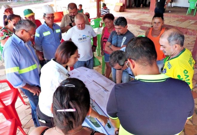 Técnicos da Seminfra e moradores da Vila Arigó reúnem para tratar sobre obra de urbanização