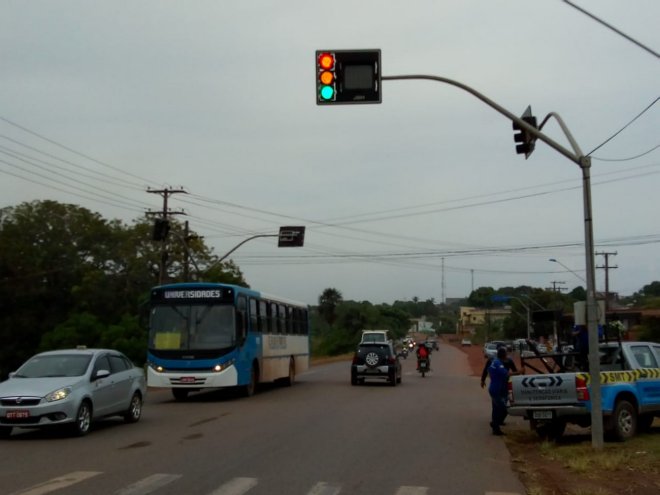 SMT realiza manutenção em sinalizações semafóricas afetadas pelas chuvas