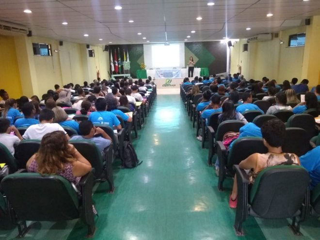 IX Conferência Municipal dos Direitos da Criança e do Adolescente reúne público de trezentas pessoas