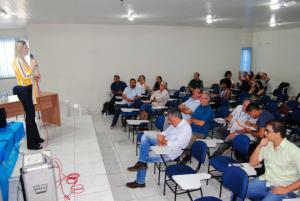 Apresentados primeiros resultados dos estudos de recuperação do igarapé do Urumarí