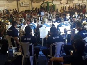 Repertório da Filarmônica Municipal conquista público de todas as idades no XI Salão do Livro