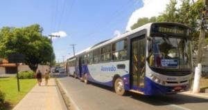 Sessão de abertura de licitação de transporte coletivo é suspensa