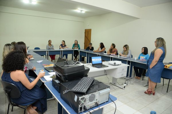 Semtras realiza 'Reunião de Resultados' para avaliar os dois anos de gestão