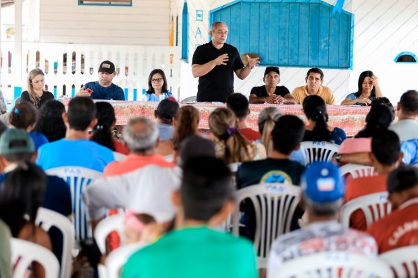 Prefeito de Santarém reúne com comunidades da Região do Aritapera