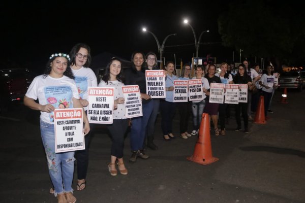 Blitz chama atenção para coibir violências contra crianças, adolescentes e mulheres no carnaval