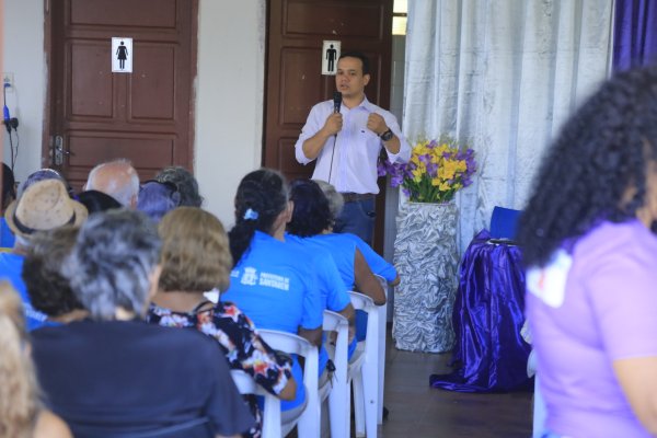 4ª Pré-Conferência dos Direitos da Pessoa Idosa reúne grande público