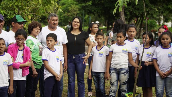 Plantio de Samaúma abre a programação da Semana do Meio Ambiente da Escola do Parque