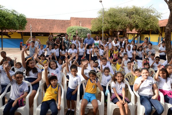 Estudantes da rede municipal iniciam o ano letivo nesta segunda-feira (17)