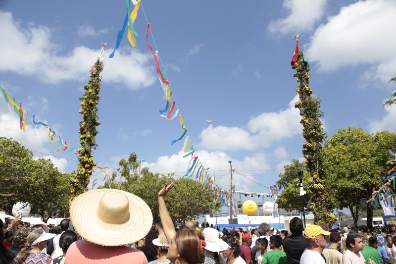 Mastros levantados, começa o Çairé 2019 em Alter do Chão