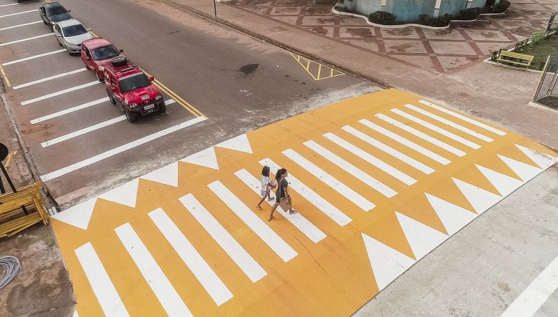 Prefeitura conclui construção de faixa elevada na Avenida Curuá-una