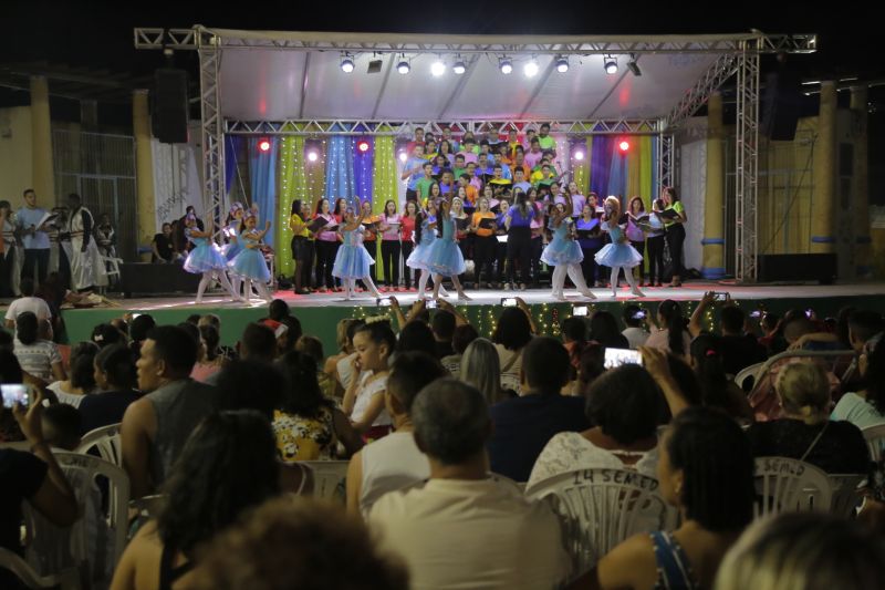 Espetáculo 'Cantata de Natal' emociona e encanta grande público