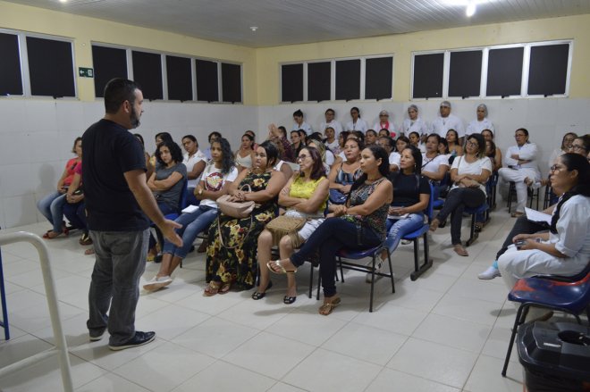 Colaboradores do HMS e da UPA recebem treinamento para atendimento de casos graves