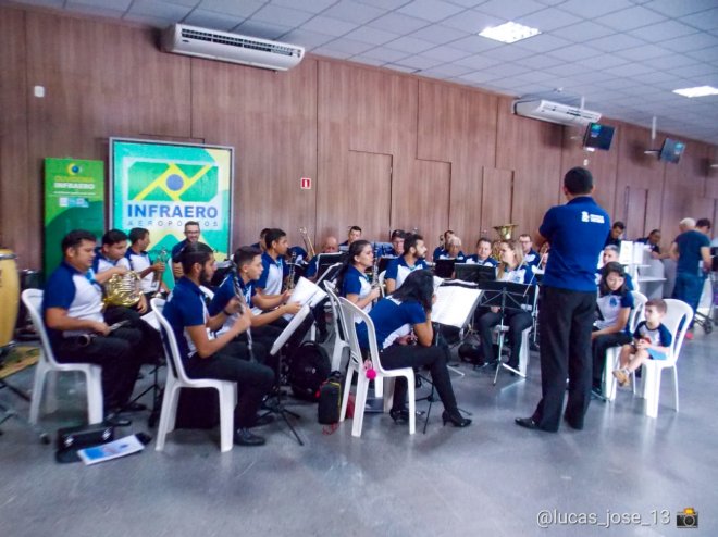 Receptivo da Banda Filarmônica comemora aniversário de 42 anos do Aeroporto de Santarém