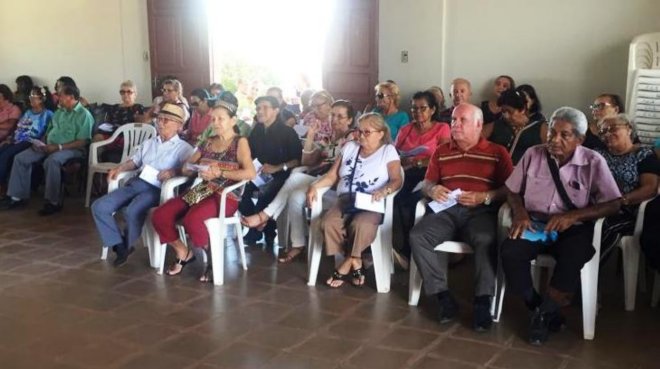 Idosos são valorizados com ações do Centro de Referência em Saúde do Idoso