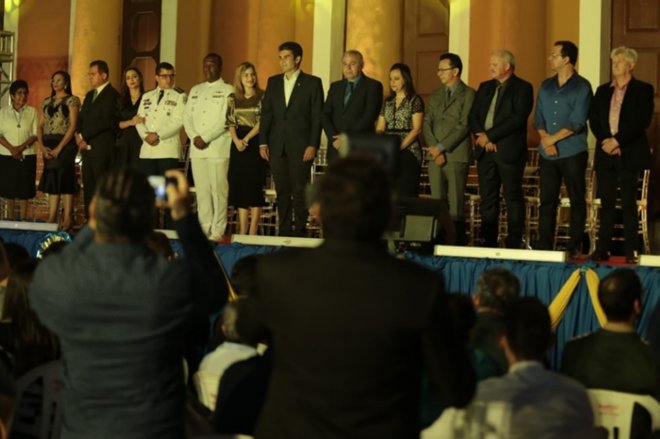 Festa e presente para Santarém na entrega da Medalha Padre Felipe Bettendorf