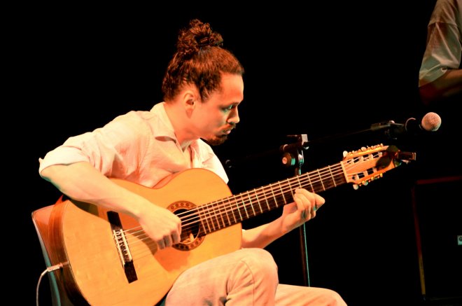 Premiado violonista Diego Santos apresenta-se na Casa da Cultura. Entrada franca