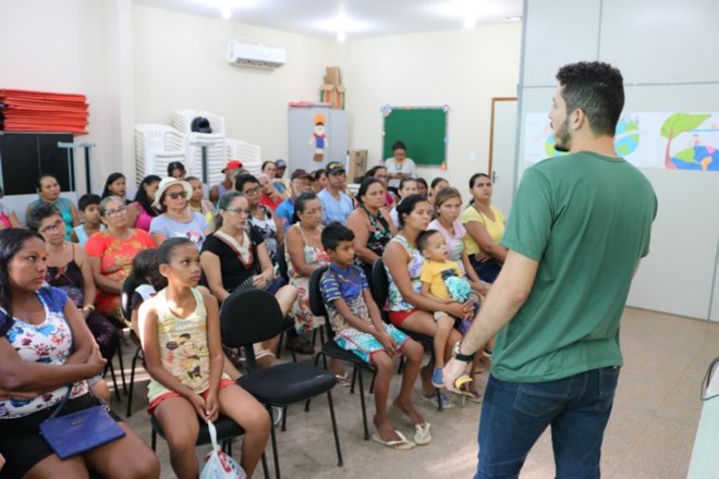 Pasta do Meio Ambiente orienta comunidades a combaterem as queimadas