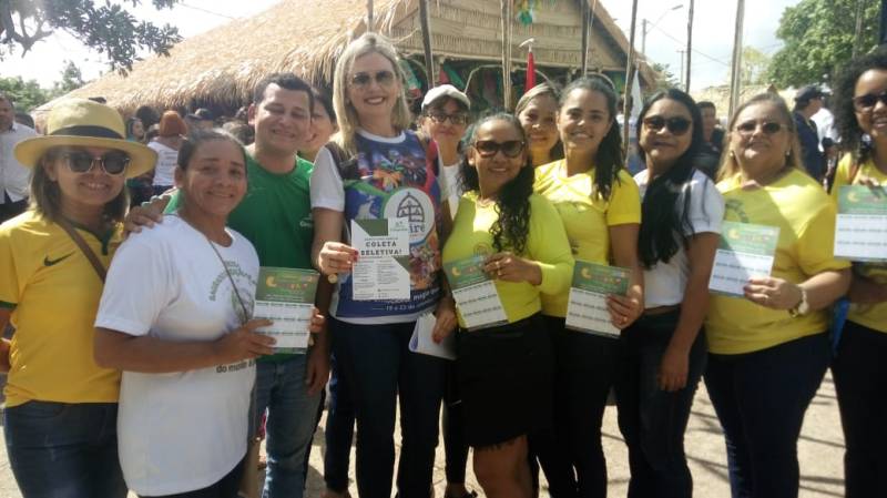 Projeto educacional estimula a conscientização ambiental durante o Çairé