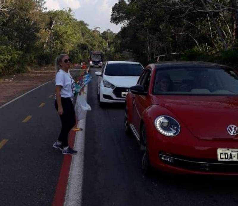 Çairé 2019: Blitz orienta motoristas sobre a importância da segurança no trânsito e práticas ambientais responsáveis